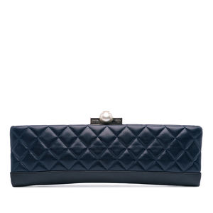 Pre-Loved Chanel CC Quilted Lambskin Pearl Evening Baguette Clutch